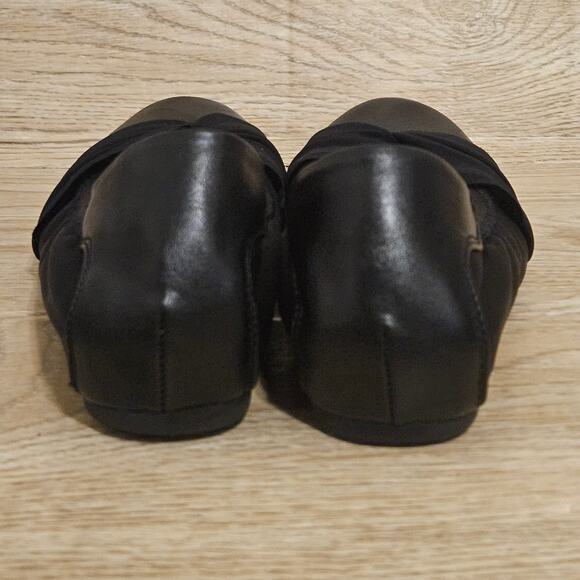 BareTraps Memory Foam Women’s Marcel Faux Leather Fabric Comfort Shoes Size 9M - Picture 4 of 8